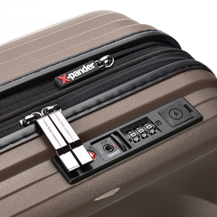 Walizka kabinowa SwissBags Echo 55 cm szampański